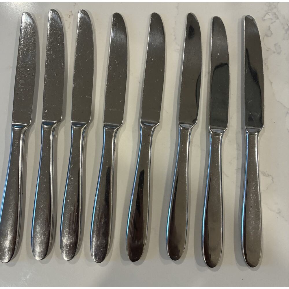 Lot Of 8 Oneida Silver Taylor (Stainless) Flatware Dinner Knives 9.5" Long